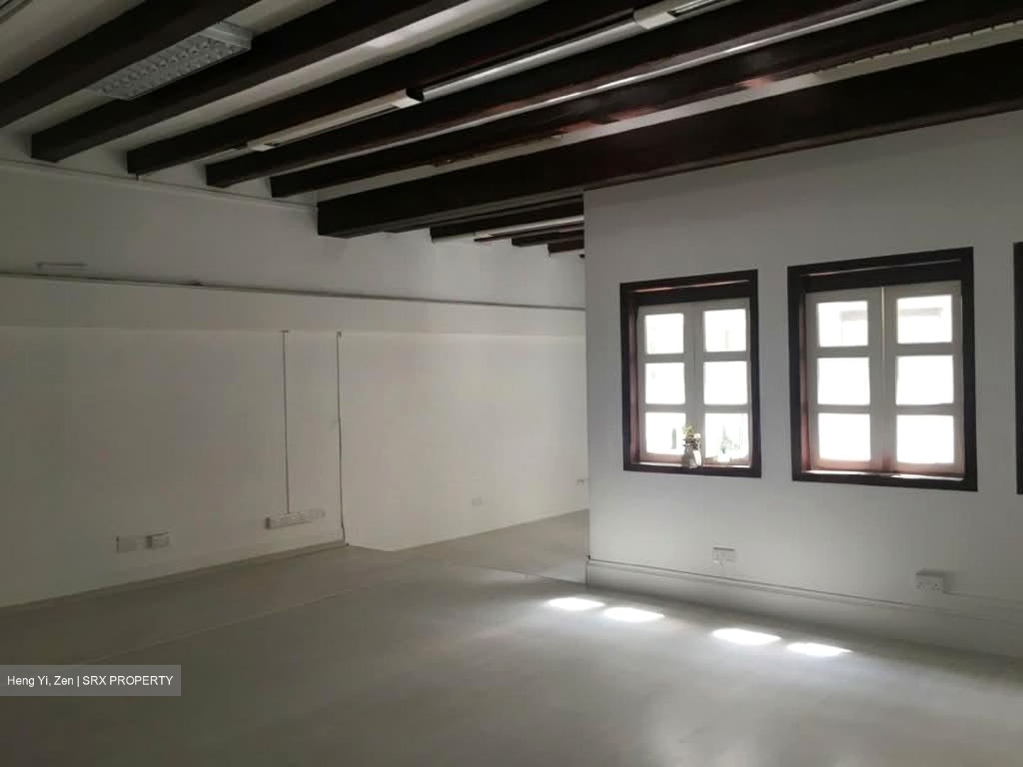 Amoy Street (D1), Office #554265351